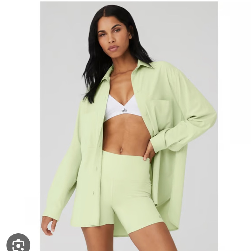 Dreamscape Button Down Long Sleeve - Pastel Green